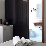 Pepe's Place - Re Di Πανσιόν 4*
