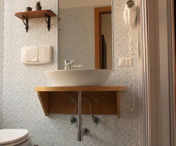 Pepe's Place - Re Di