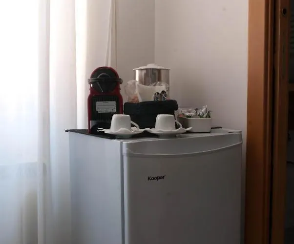 Pepe's Place - Re Di 4*